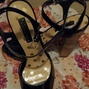 EUC Nine Co heels